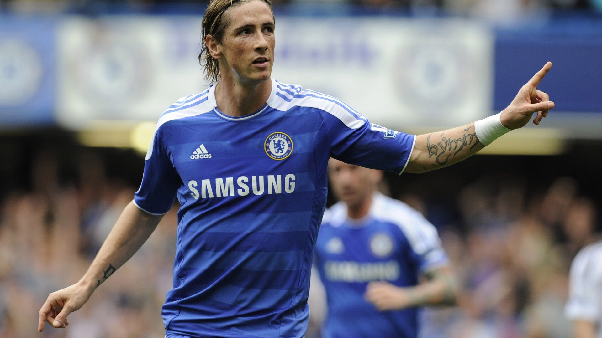 九游游戏中心-电竞赛事场馆设计与观赛体验优化，电竞赛事场地布置